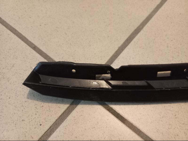 фото №11, Hyundai i30 iii 3 lift 20r- направляющая бампера кронштейн левый перед передний