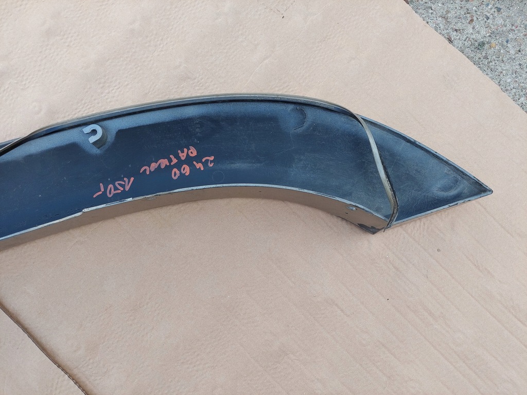 фото №5, Накладка na крила задня праве nissan patrol y61