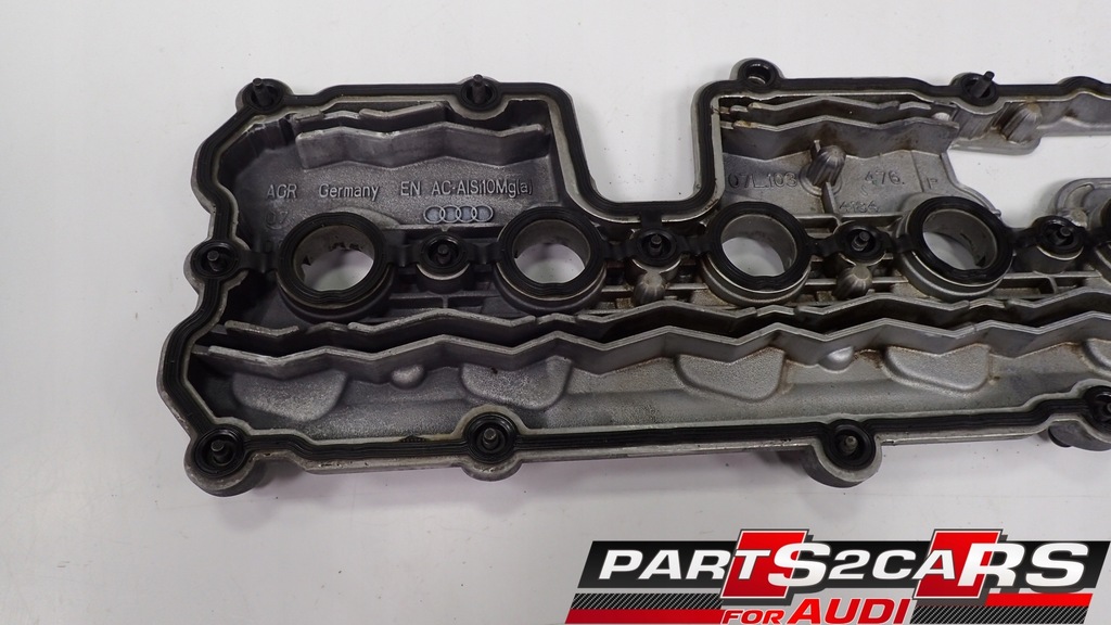 фото №15, Audi rs6 5.0 tfsi v10 buh крышка клапанов правая