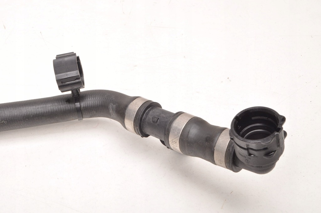 фото №7, Mercedes eqb x243 труба шланг wody a2438305500 a2438304500