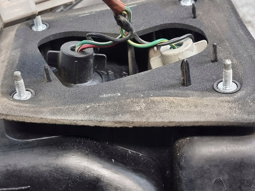 фото №10, Лампа левый задняя оригинальный номер 043-1267l honda civic vi 6 sedan 99r