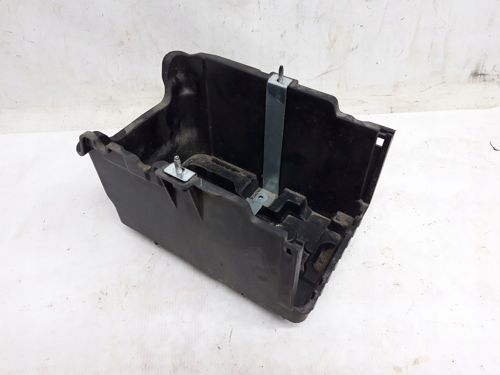 Купить Ford fiesta mk7 1.0 2012-16 obudkwa аккумулятор