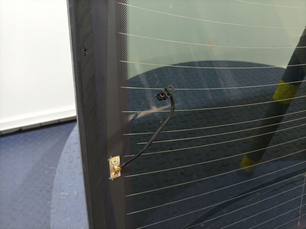 фото №5, Bmw 3 g20 sedan скло тонована задня задня