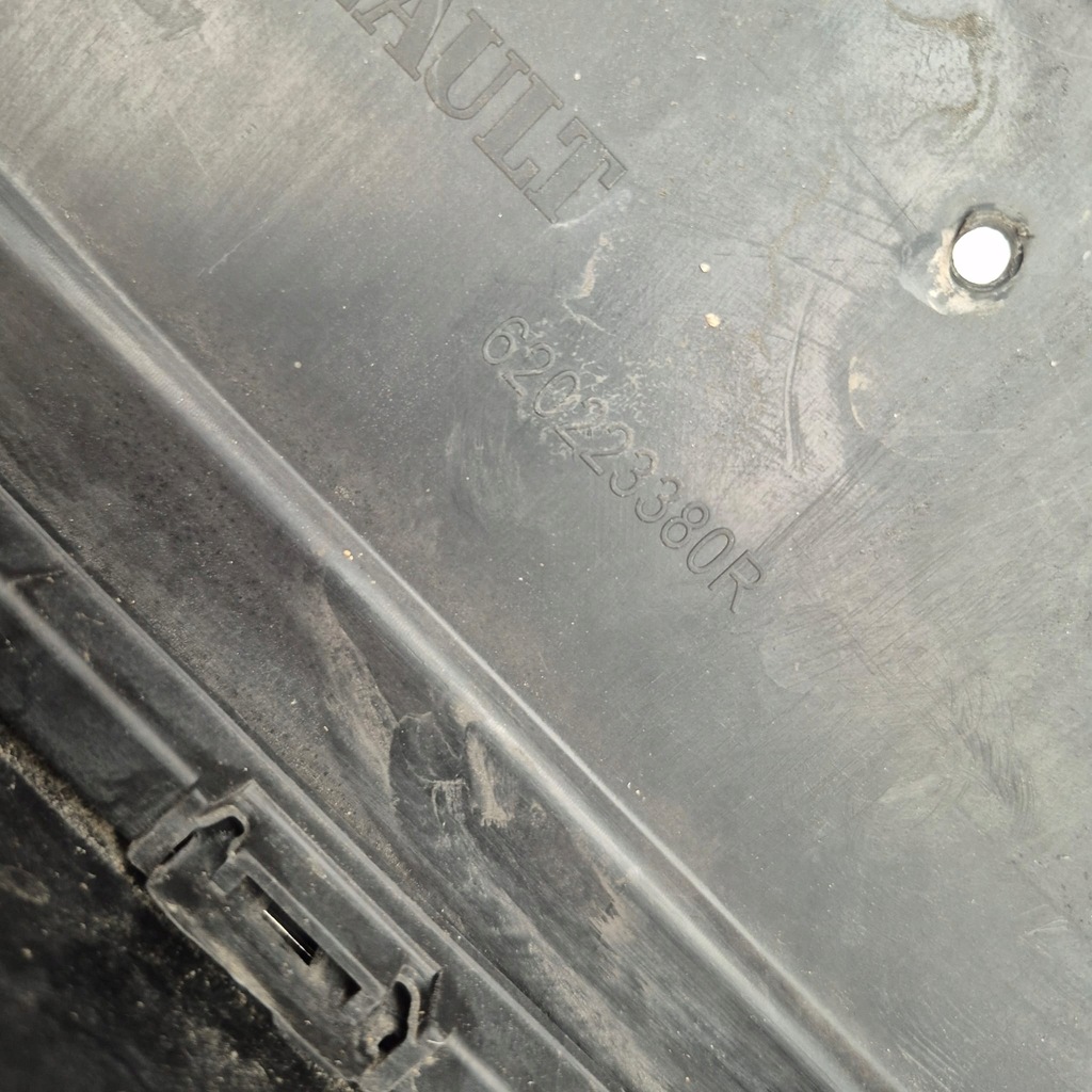 фото №14, Renault trafic iii 3 14-21 бампер перед передній решітка радіатора 620223380r