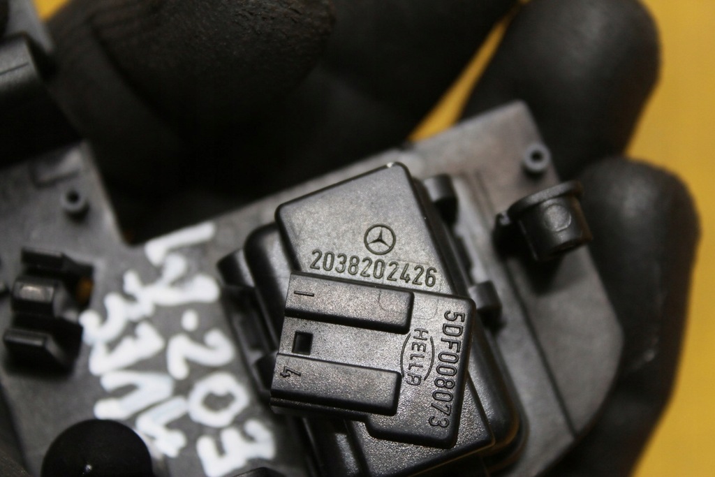 фото №7, Датчик дощу zmierchu mercedes w203 2038200611