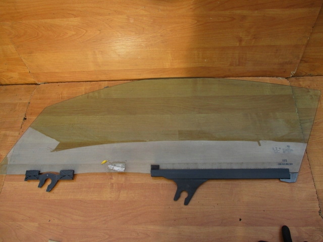 Купить Bmw i15 стекло дверь перед правая левая двойной 18'