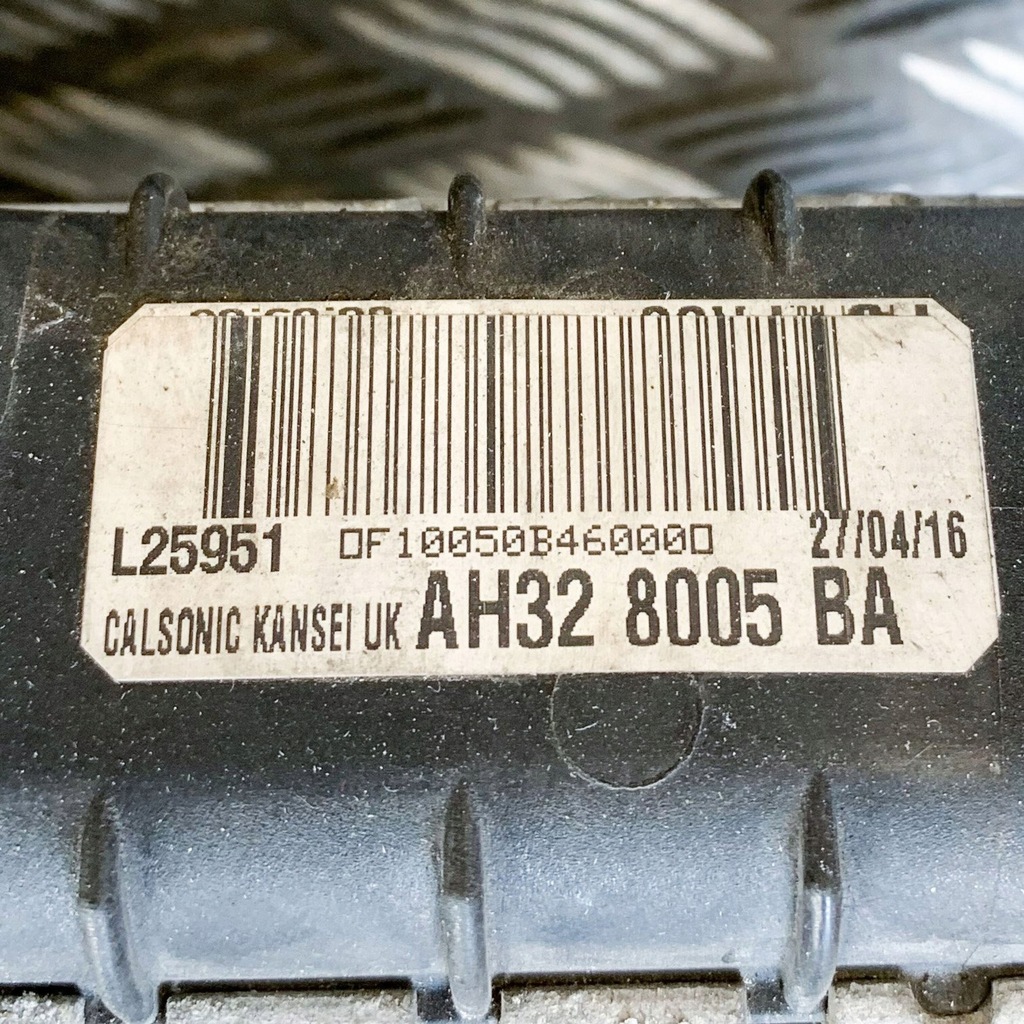 фото №9, Land rover discovery 4 - lr4 2016 радиатор