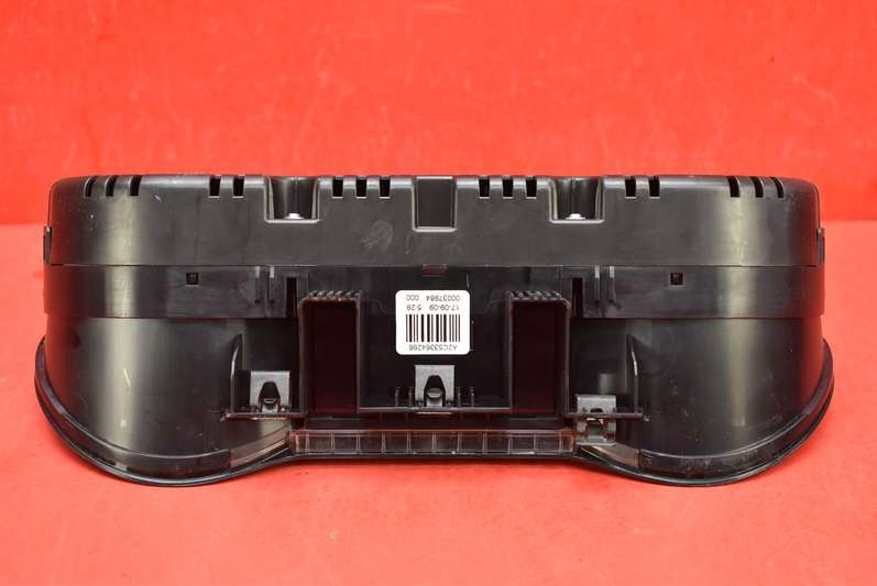 фото №8, Счетчик приборы eu 6r0920861a vw polo 5 v 6r 1.6 tdi 75 km 09-15