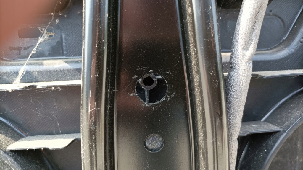 фото №10, Pacifica- підлога багажника usa 5rh97dx9ah