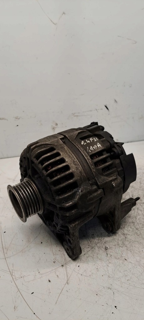 Купить Vw golf v генератор 110a 03c903023