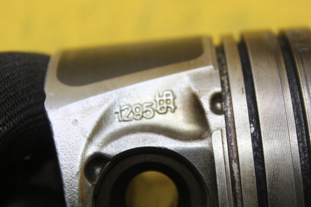 фото №8, Поршень шатун psa 10fdbz peugeot 207 1.4ehdi