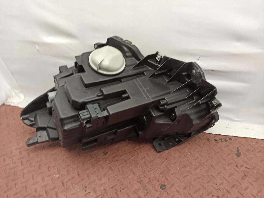 Suzuki swift mk8 full led nie-klejona демонтаж хорошее состояние европа фара правый Оригинал