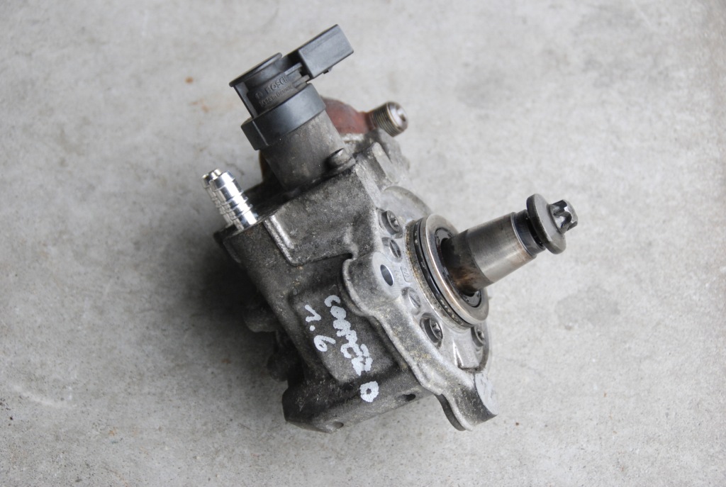 фото №2, Насос упорскування mini one d r60 countryman 1.6d