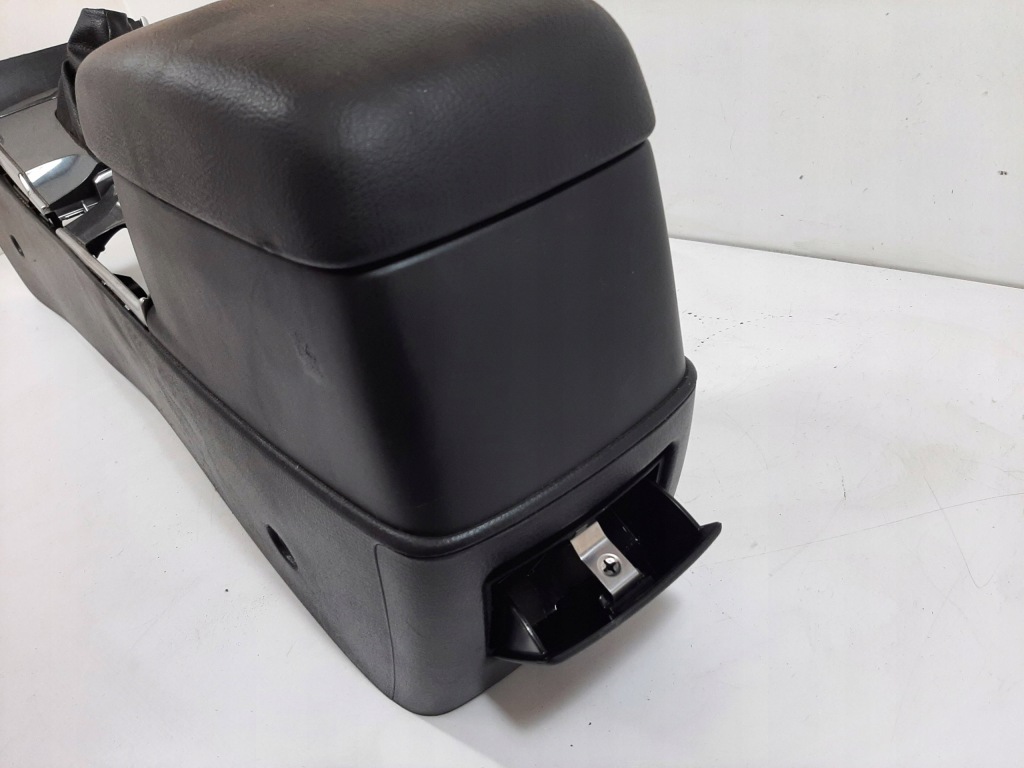 фото №15, Mazda 6 gy kombi lift 07r туннель средний подлокотник