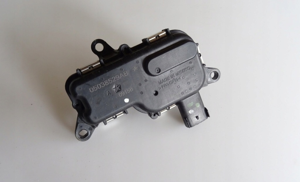 фото №1, 2015+ challenger 6.4 srt регулятор кришка колектор