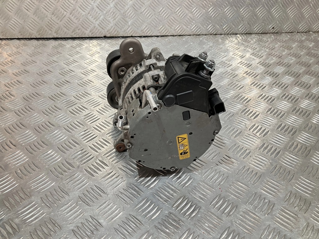 Генератор c klasa w205 1.5 cgi a2649001000 в Україні