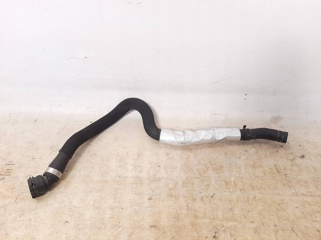 фото №1, Шланг труба wąż wody bmw 2 f22 3 f30 4 f32 f36