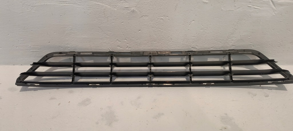 Решётка бампера перед volvo s60 v60 рестайлинг  13-18 Киев