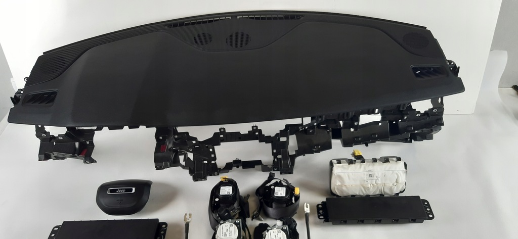 фото №5, Jeep grand cherokee wl приборная панель приборная набор подушка безопасности 68376610ac