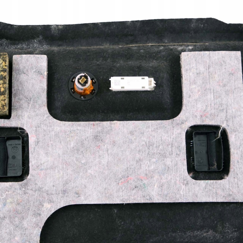 фото №12, Bmw i3 i01 оббивка обшивка багажника 7314756