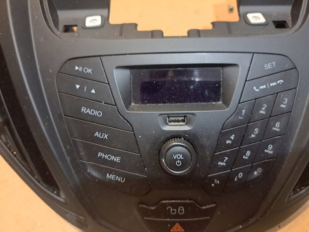 фото №5, Of162 ford transit courier радио et76-18d815-be