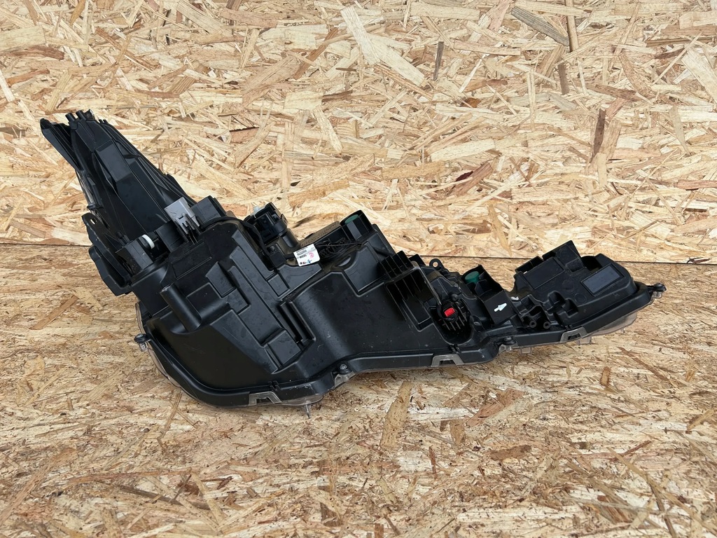 фото №13, Toyota corolla e210 e21 2019 лампы передние