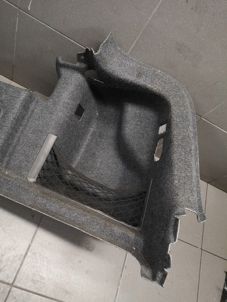 фото №6, Обшивка багажника правый audi a4 b6 cabrio