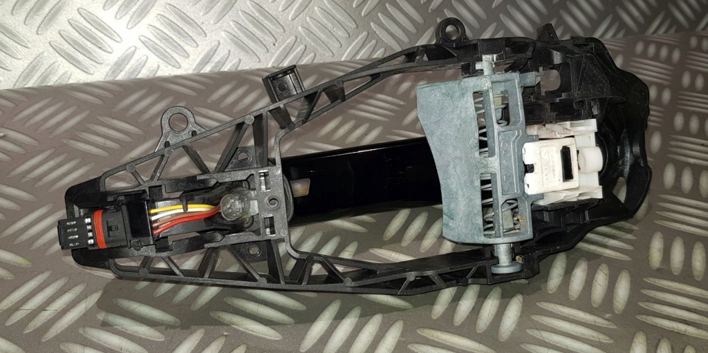 фото №11, Bmw 1 f40 2 f44 3 g20 g21 z4 g29 ручка левая перед комфорт led keyless euro