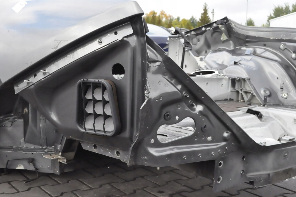 фото №14, Ferrari california f149 четверть крыло левый задняя