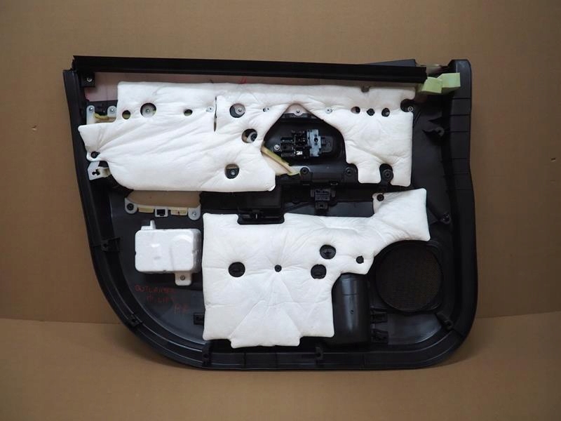 фото №9, Обивка дверь правый перед mitsubishi outlander iii lift