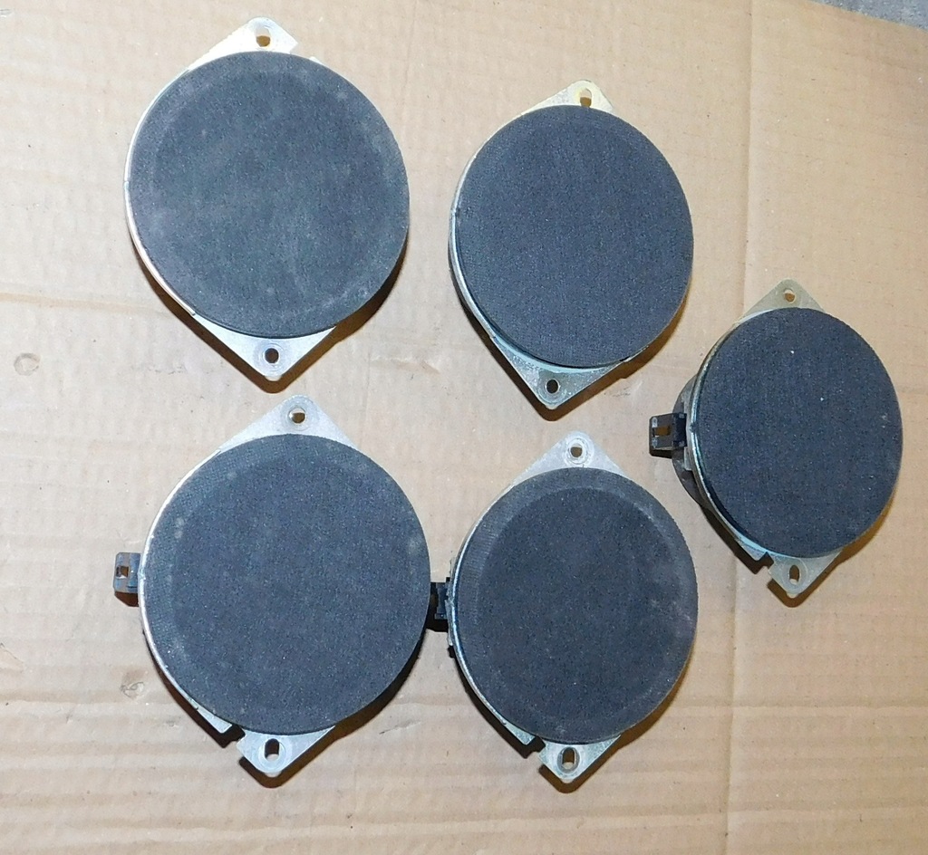 фото №1, Dodge charger 11- динамік alpine 05064359ab