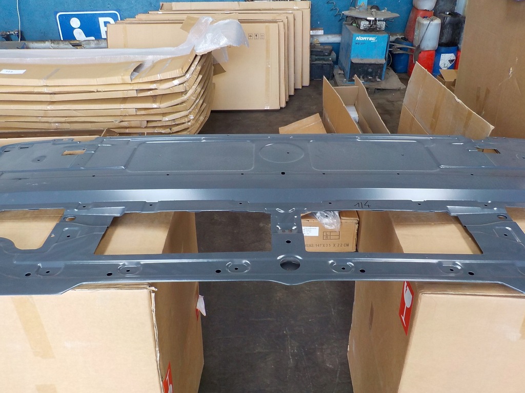 фото №3, Volvo решітка радіатора капот fh4 82360122