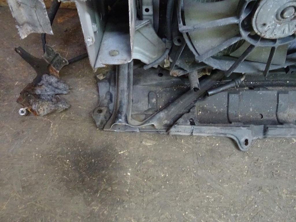 фото №5, Pas передний радиатор toyota estima previa ii