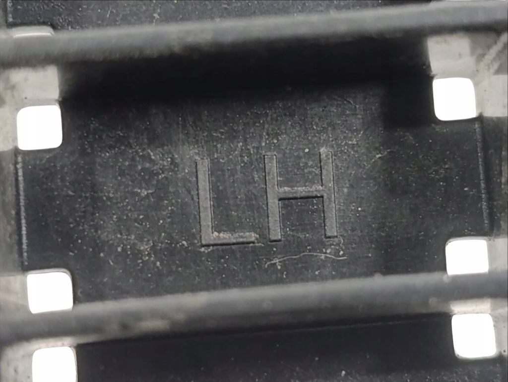 фото №7, Направляющая бампера заднего левая сторона subaru outback bs