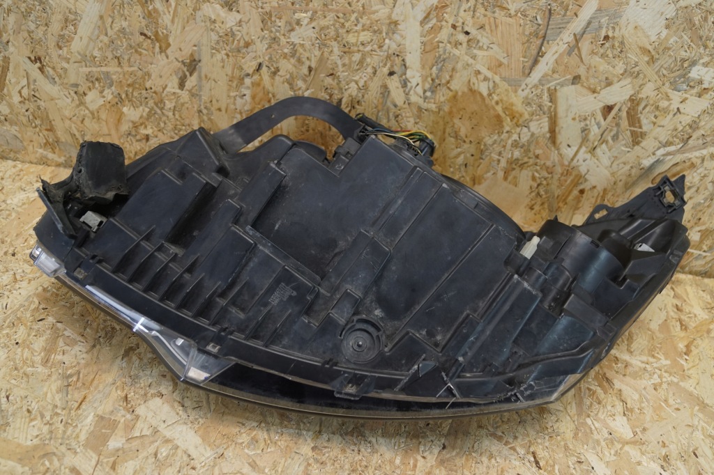 фото №5, Лампа правый перед citroen c5 x7 lift