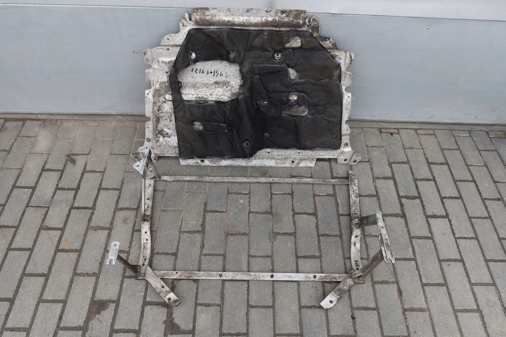 фото №1, Каркас защита двигателя audi a3 8p cabrio