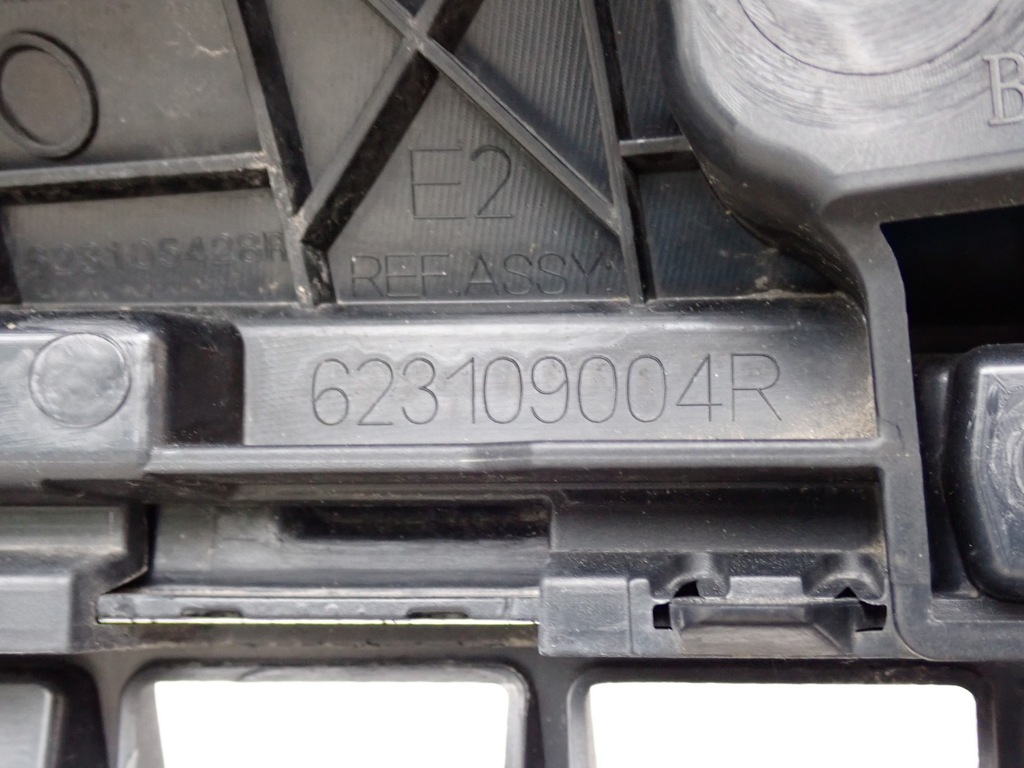 фото №15, Бампер перед передній renault master iii lift iv 2019-