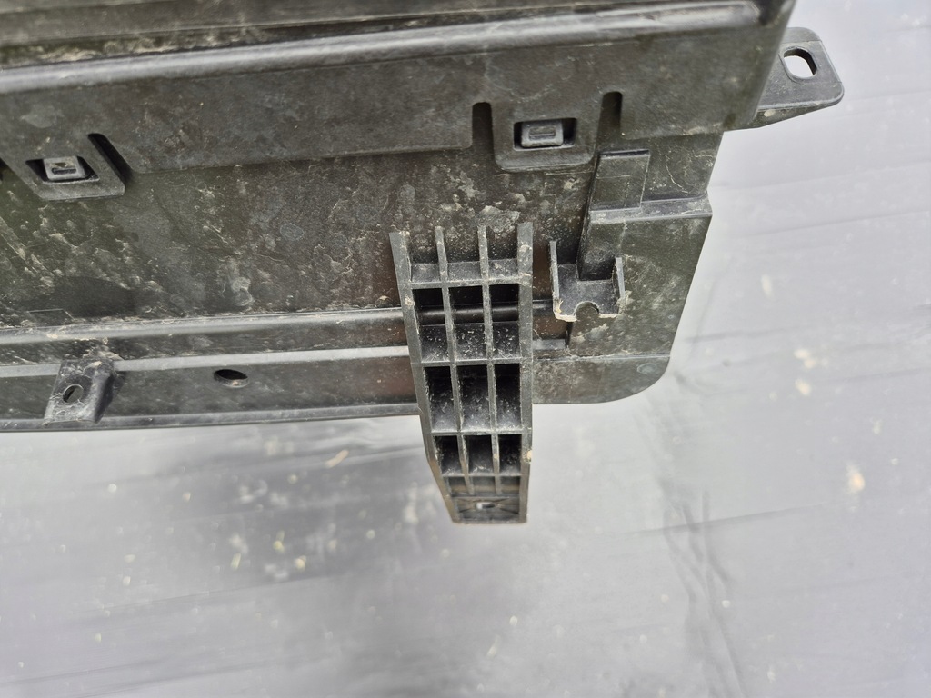 фото №9, Volvo ex30 ex-30 23r .повітропровід повітря жалюзі