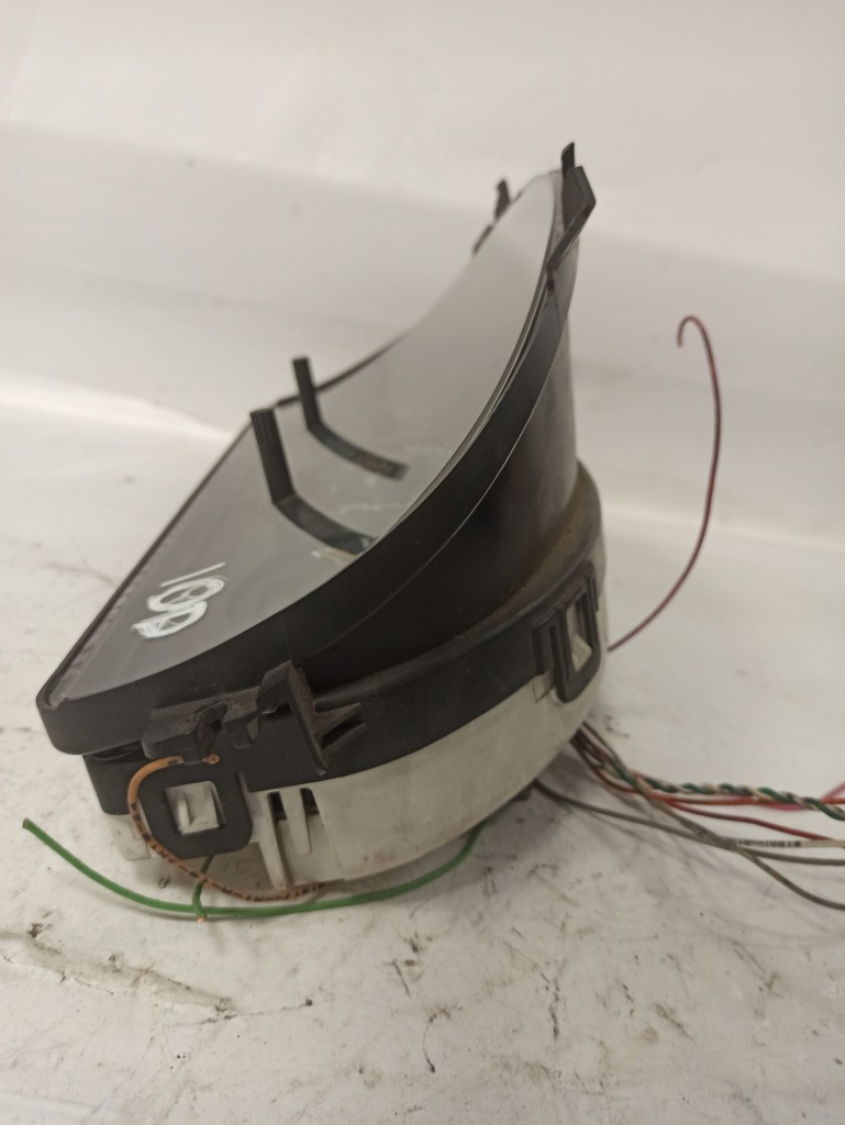 Mercedes-benz klasa a w168 1.6 b счетчик приборы a1685400247 в Украине