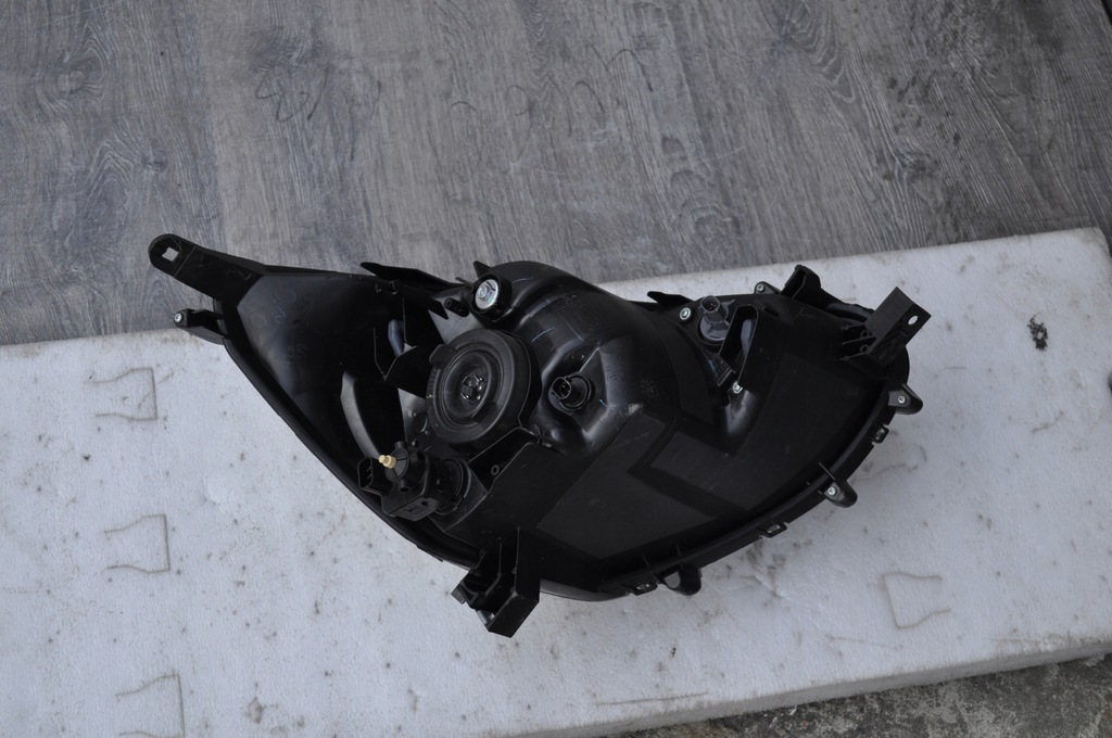 фото №12, Лампа левая mitsubishi space star ii 2 13-19 w0563