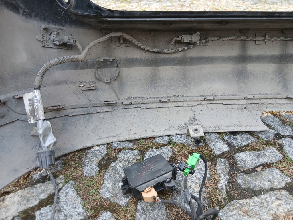 фото №11, Volvo v50 lift 07- бампер задній задня датчики pdc відбивачі накладка 019-26