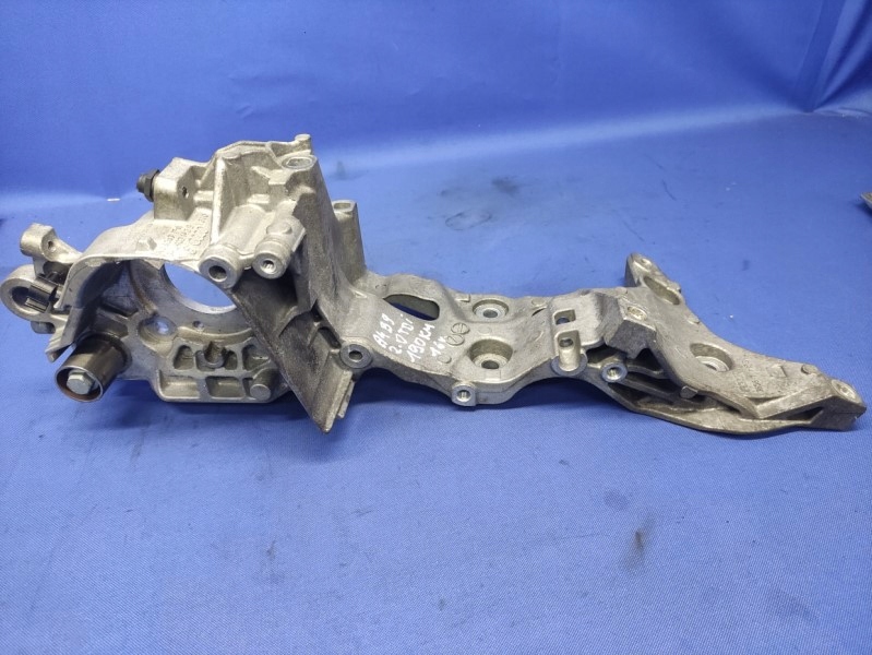 Купить Кронштейн кронштейн генератора audi a4 b9 2.0 tdi