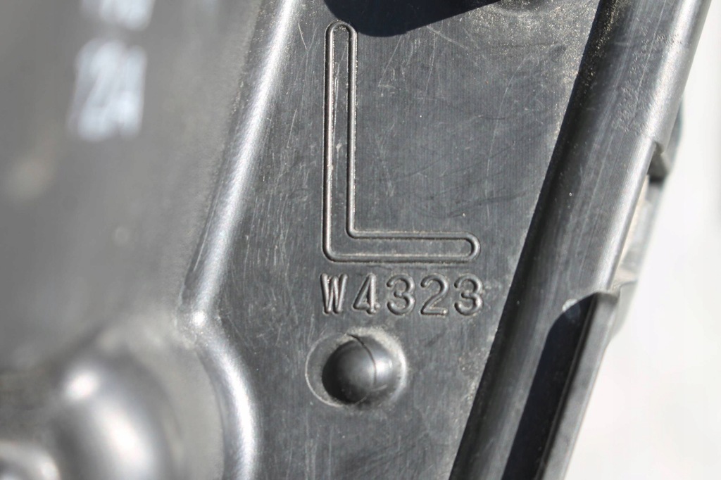 фото №11, Противотуманная фара поворотник левый бампера mitsubishi eclipse cross 17-20