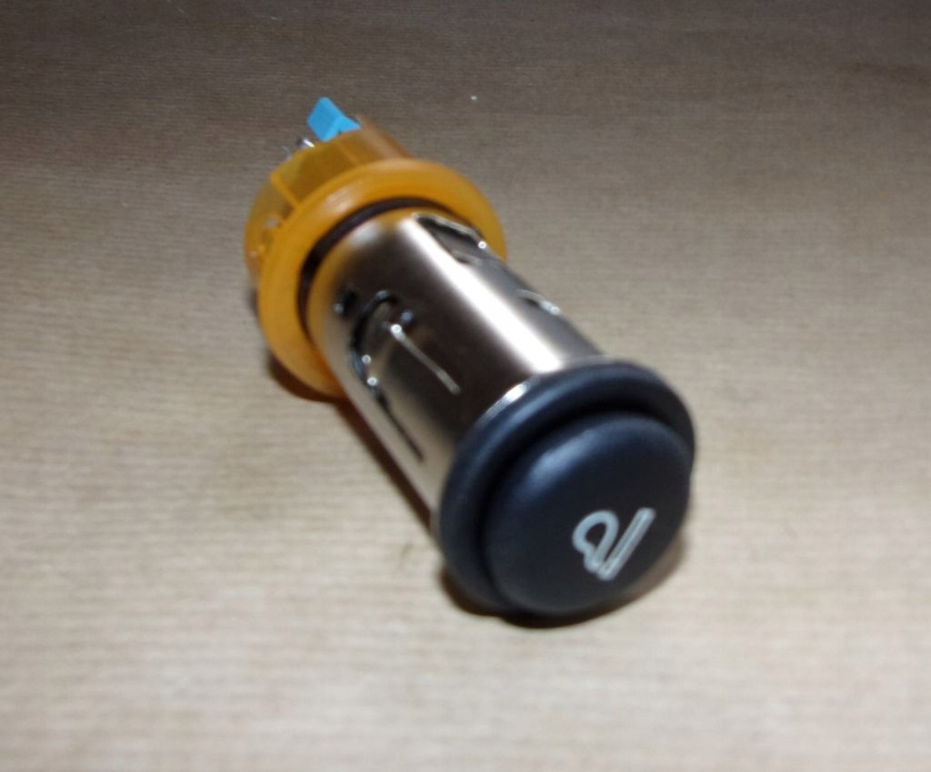 фото №1, Прикуриватель c berlingo iii,c5 iii