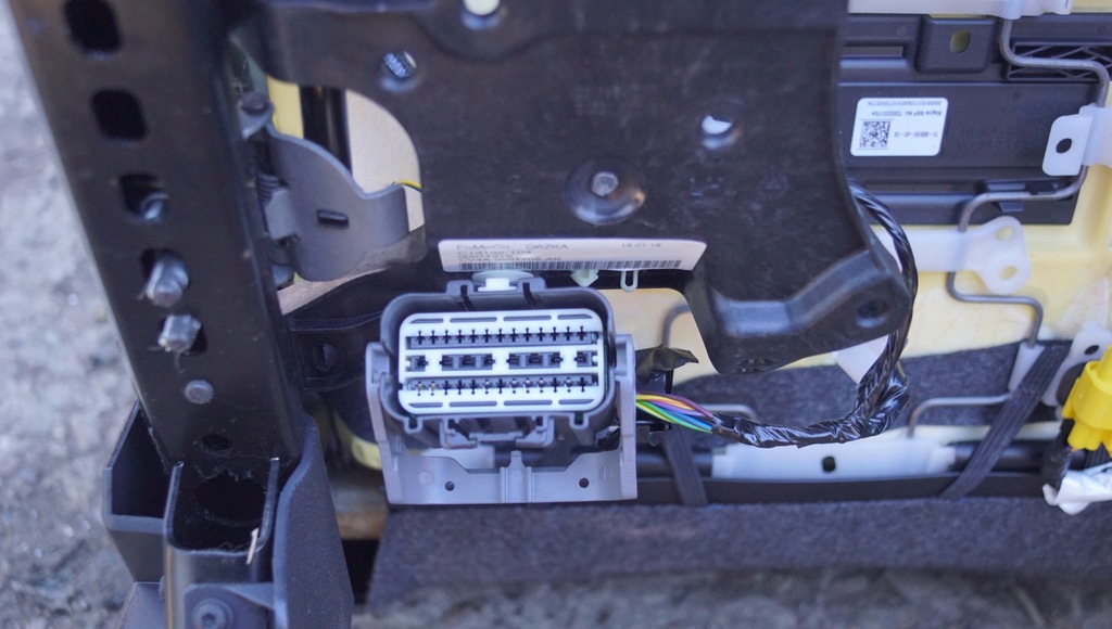 фото №16, Сиденья заднее сиденье ford kuga mk2