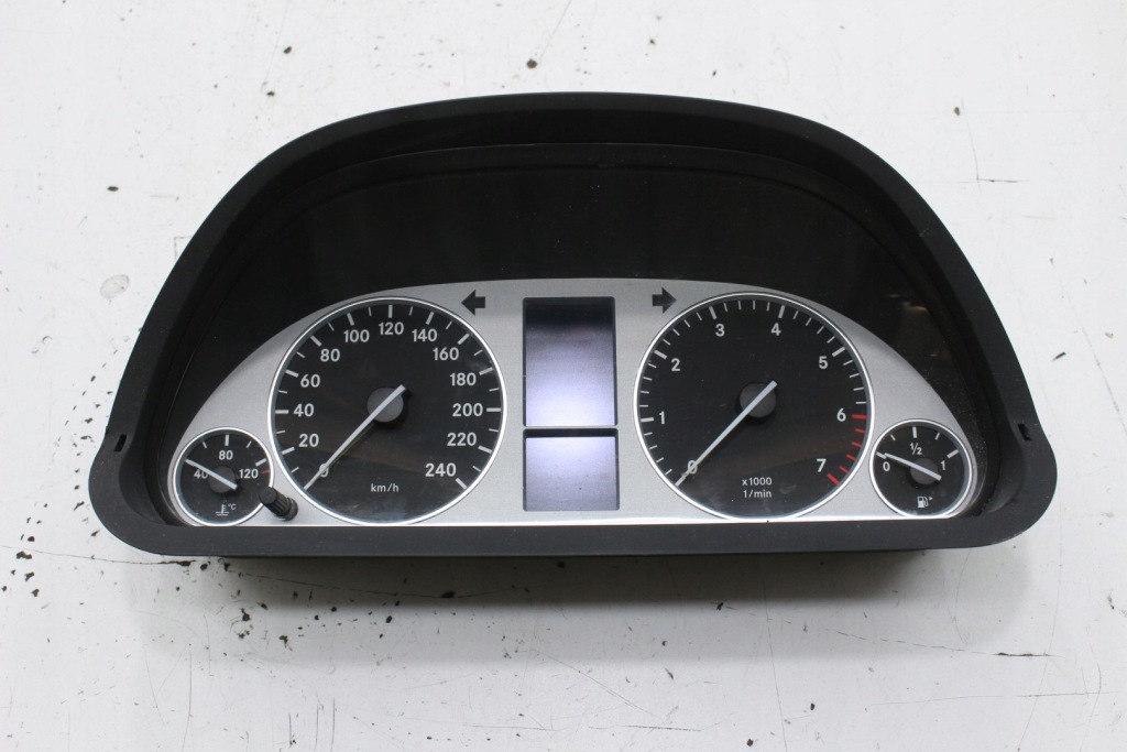 фото №1, Лічильник прилади 1695409747 2.0b at mercedes w245