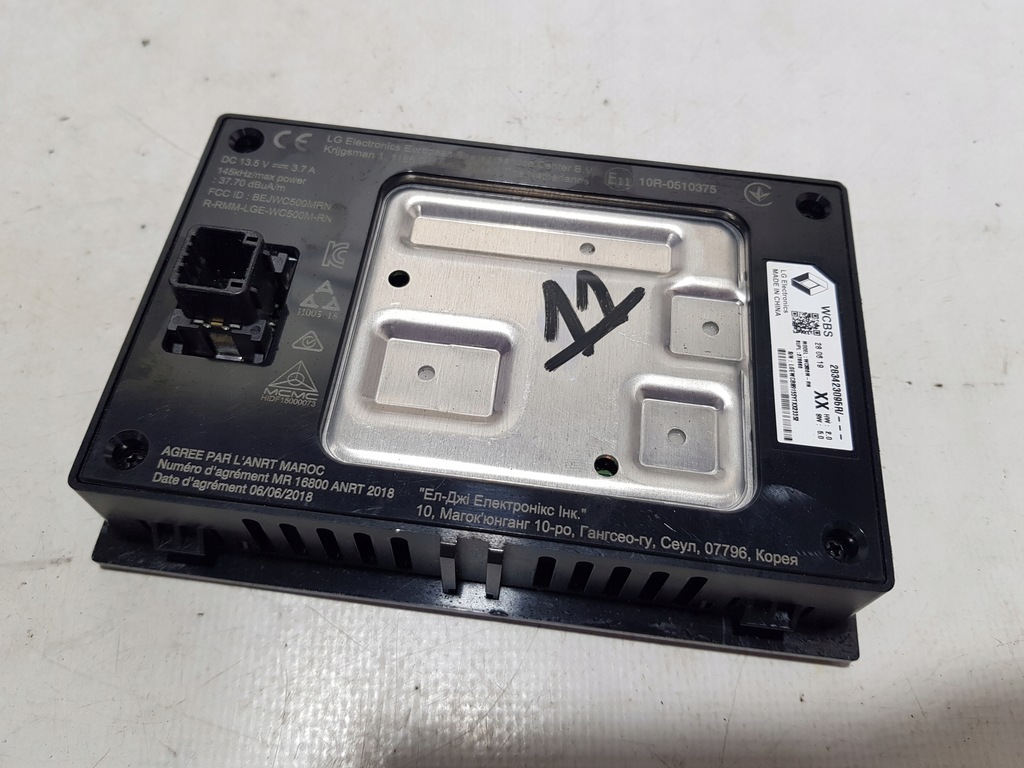 фото №1, Зарядное устройство индукционная renault clio v zoe captur 283423095r