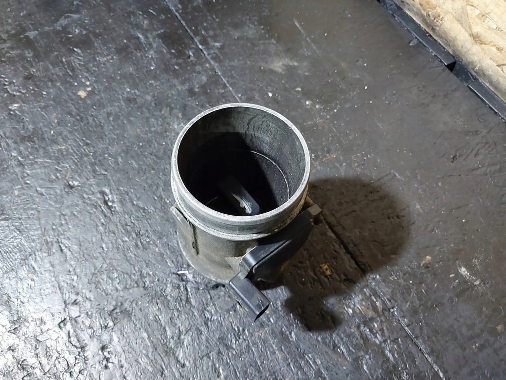 фото №13, Витратомір масовий повітря maf audi a6 c5 4b 2.5 tdi 059906461d