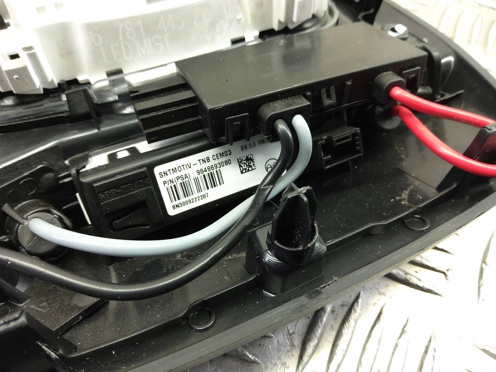 фото №13, Opel mokka x 2023 світло сидіння передній