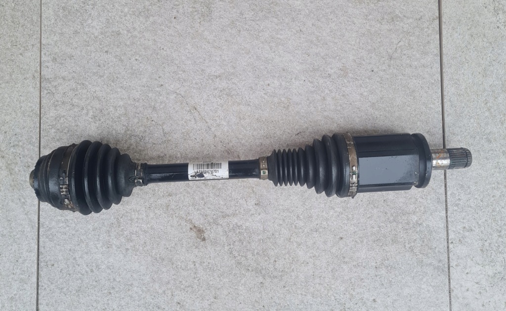 фото №1, Bmw g30 g31 привідний вал передня ліва лівий перед x-drive 2022 справна оригінал